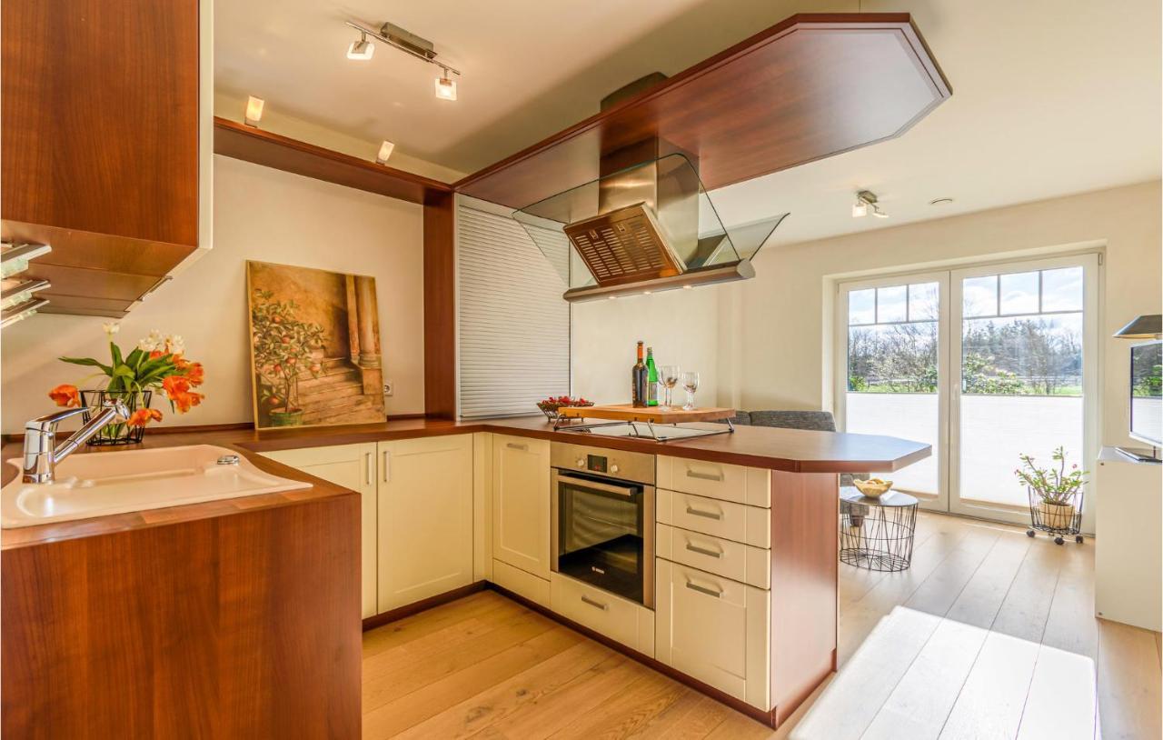 Amazing Apartment In Langenhorn With Kitchen Exterior foto